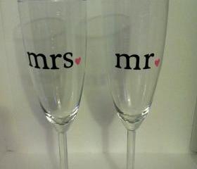 Set of Mr. and Mrs. Champagne Glasses with Hearts